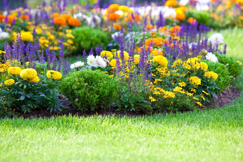 Flower Landscaping in Honolulu, HI